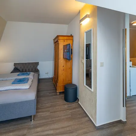 Haus Am Seeufer * Waren (Mueritz)